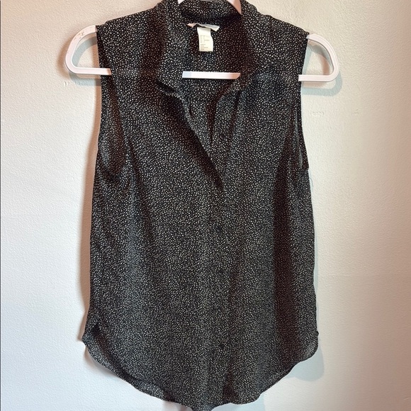 H&M 4 Sheer Black and White Sleeveless Button Down Blouse - Picture 1 of 7